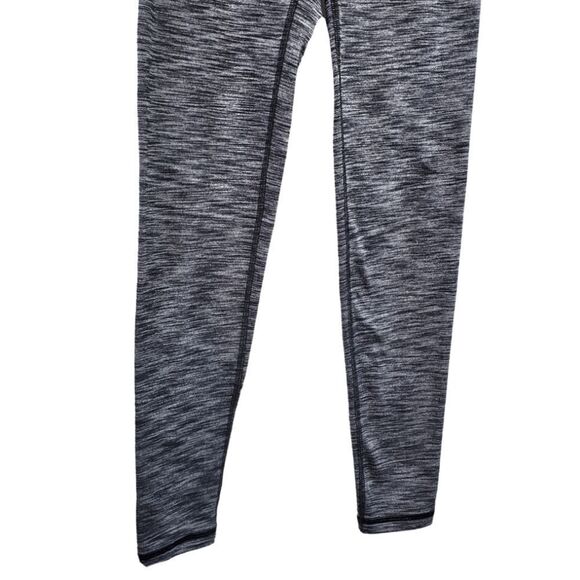 Victoria Sport 'Knockout' tight in heather grey with black stitching / Women's S - Picture 3 of 6